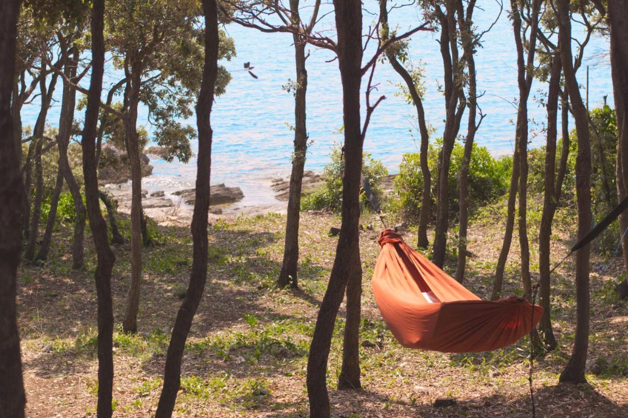 Soul Retreat Beach House Peruski Bagian luar foto